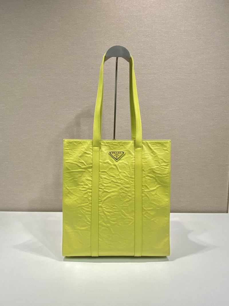 Pra*a tote bags